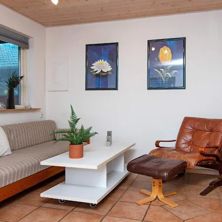Дом отдыха 6 Person Holiday In Kib K